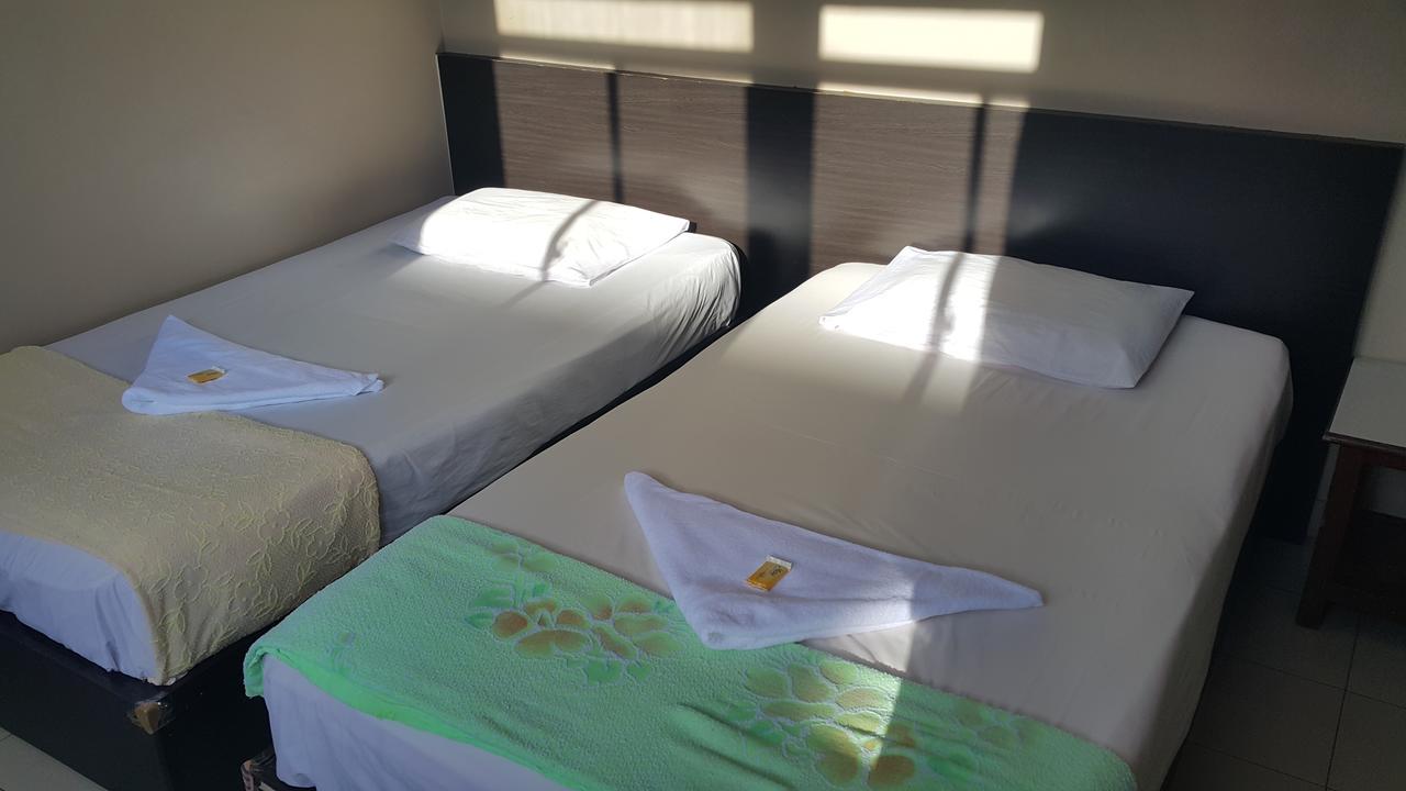 Mandarin Hotel Kuching Cameră foto